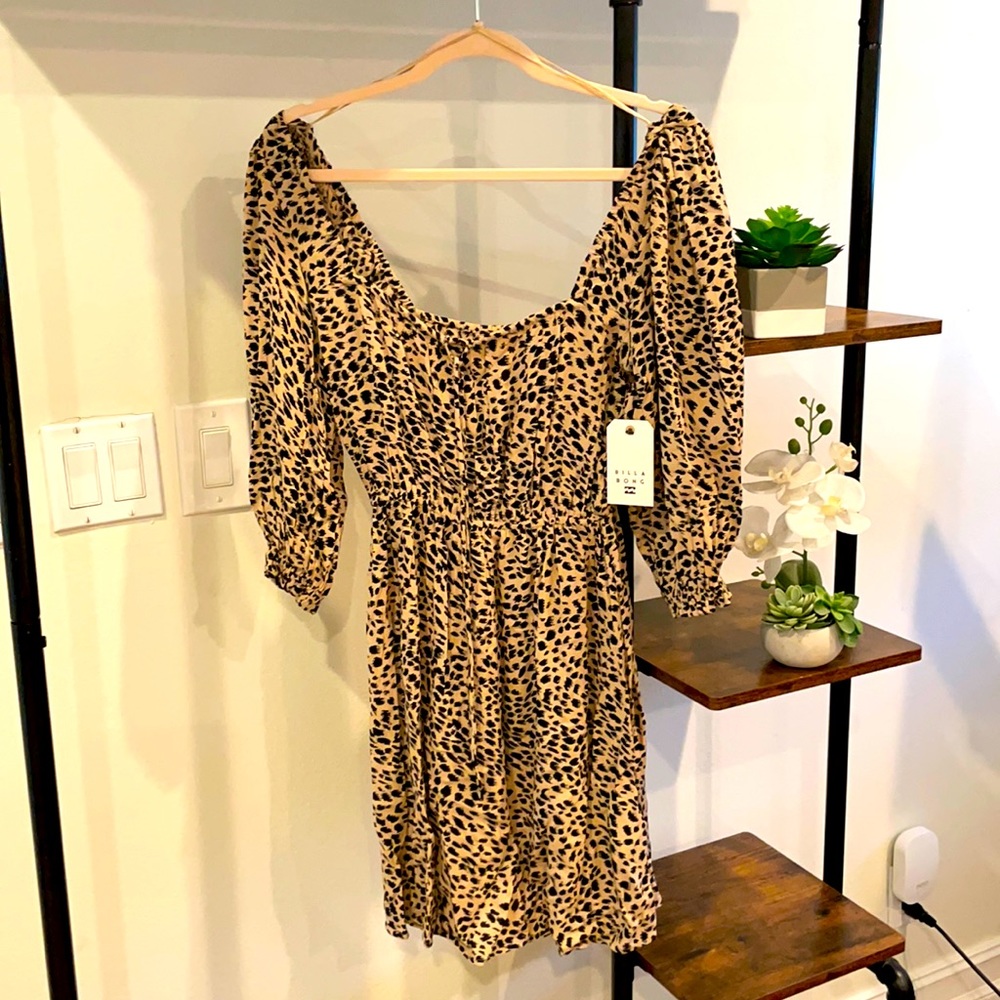 FUN FOR FALL 🍁 Billabong Mini Dress